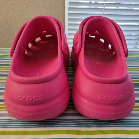 Crocs Platform Pink Clogs - Picture 4 of 4